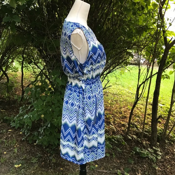 Feathers☀️Zigzag pattern dress with pockets - Picture 6 of 10